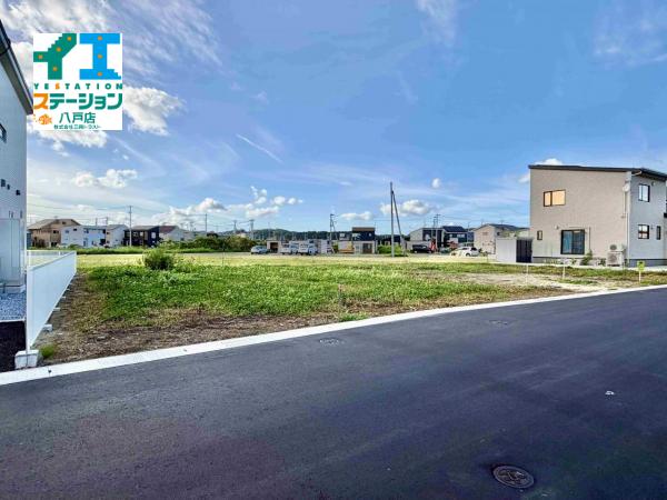 土地 八戸市大字尻内町字根市内矢沢1-8、2-3（住居表示未確定） JR東北新幹線八戸駅 1,365万円