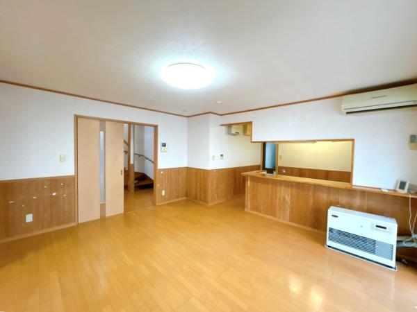 中古戸建 八戸市湊高台６丁目2-1 JR八戸線白銀駅 商談中