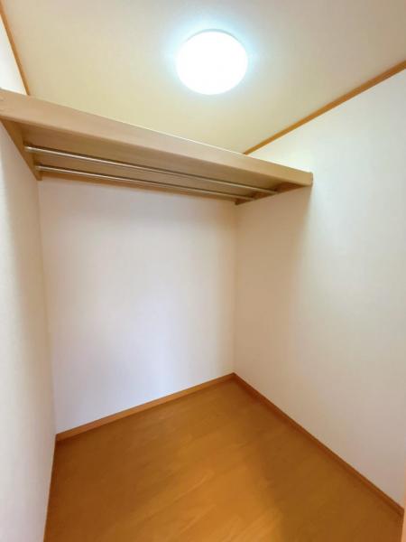 中古戸建 八戸市湊高台６丁目2-1 JR八戸線白銀駅 商談中