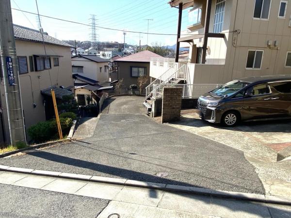 土地 伊勢原市桜台１丁目 小田急線伊勢原駅 2,700万円