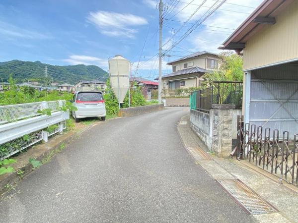 土地 伊勢原市上粕屋1514-4 小田急線伊勢原駅 1,580万円