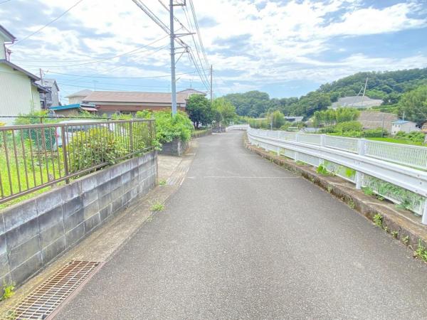 土地 伊勢原市上粕屋1514-4 小田急線伊勢原駅 1,580万円