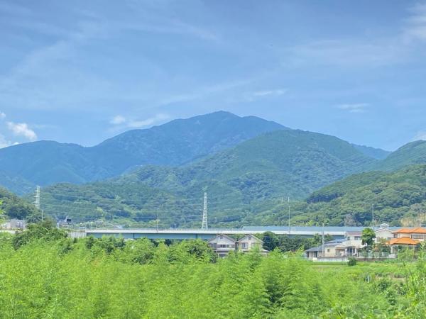 土地 伊勢原市上粕屋1514-4 小田急線伊勢原駅 1,580万円
