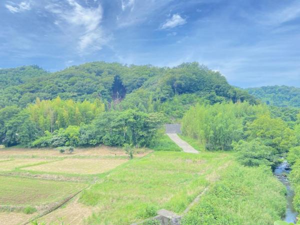 土地 伊勢原市上粕屋1514-4 小田急線伊勢原駅 1,580万円