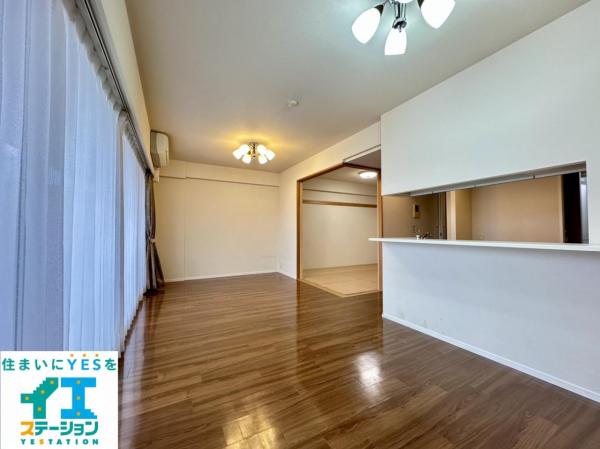 クランズスクエア仁王ガーデンコート リビングダイニング