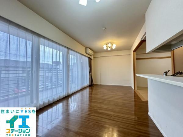 クランズスクエア仁王ガーデンコート リビングダイニング