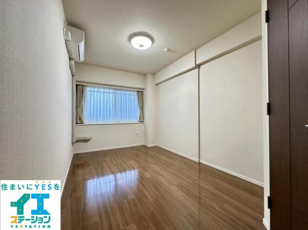 クランズスクエア仁王ガーデンコート 洋室