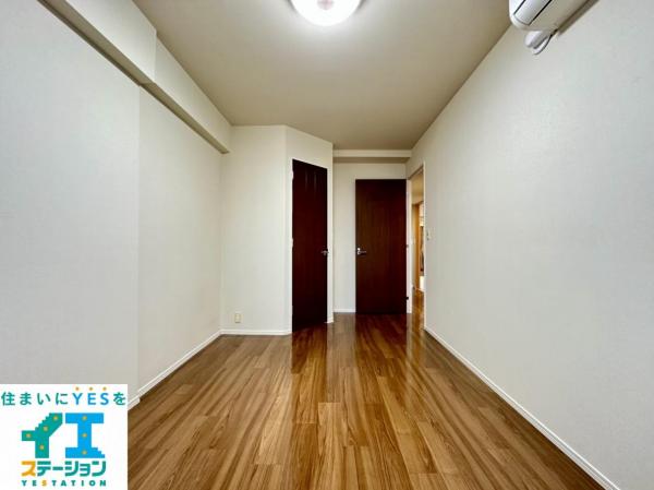 クランズスクエア仁王ガーデンコート 洋室