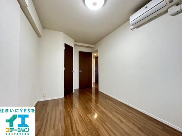 クランズスクエア仁王ガーデンコート 洋室