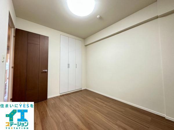 クランズスクエア仁王ガーデンコート リビング以外の居室 