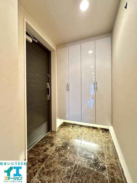 クランズスクエア仁王ガーデンコート 玄関 