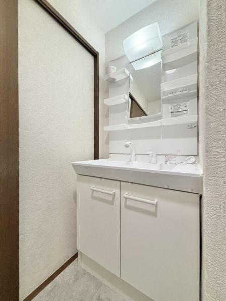 サーパス西陵樟館 洗面台・洗面所 