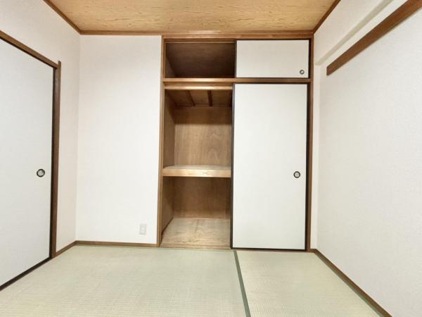 サーパス西陵樟館 収納 