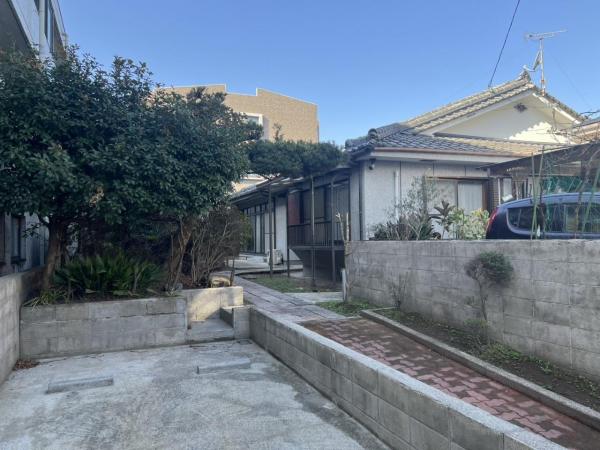 中古戸建 鹿児島市東谷山４丁目5-8   鹿児島市電谷山線谷山駅 3,150万円