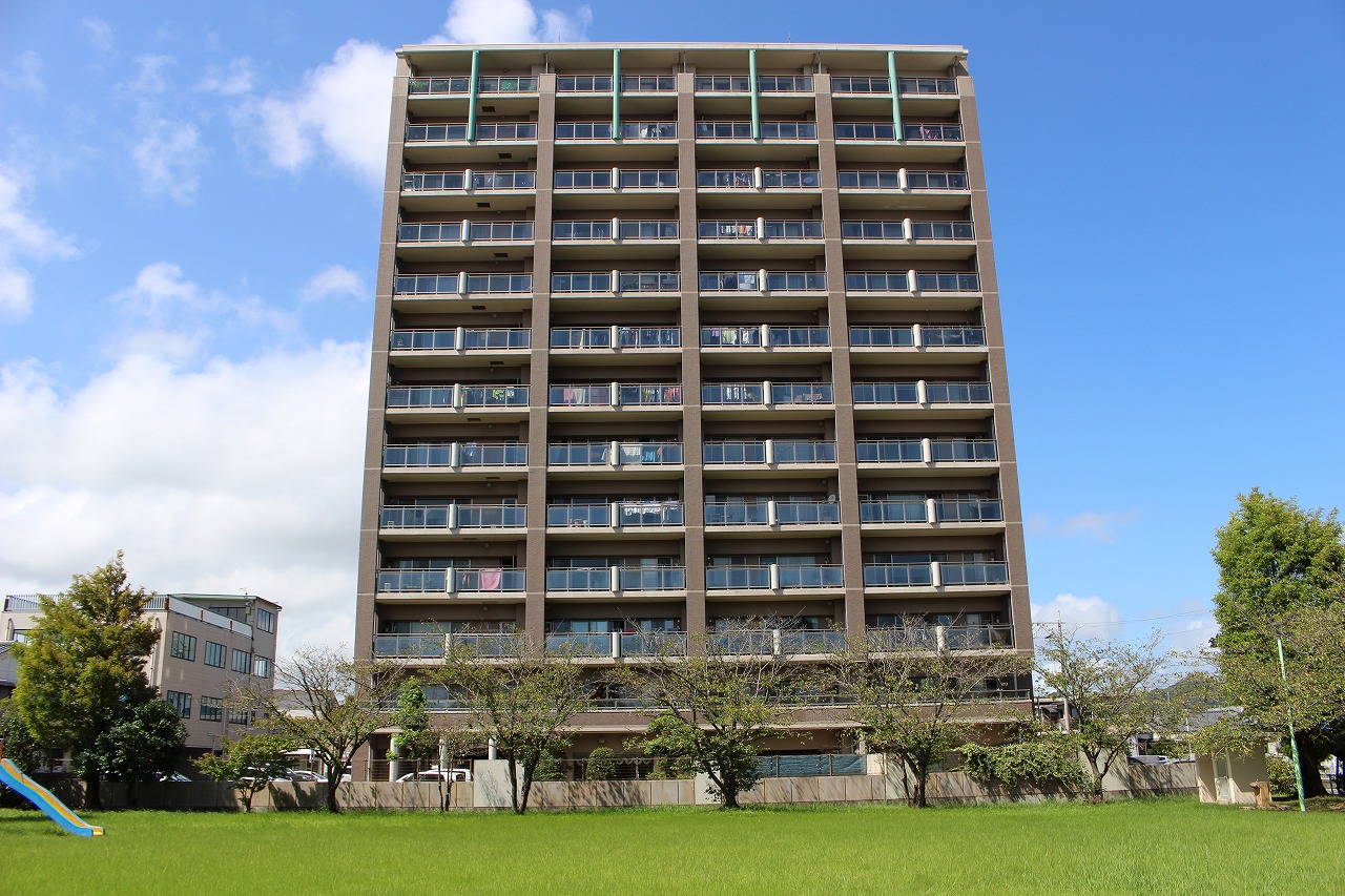 ポレスター鶴町公園