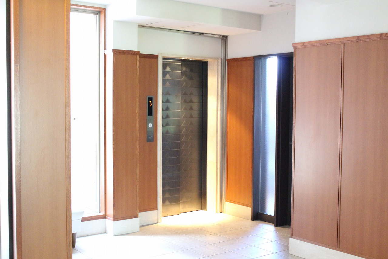 ポレスター鶴町公園