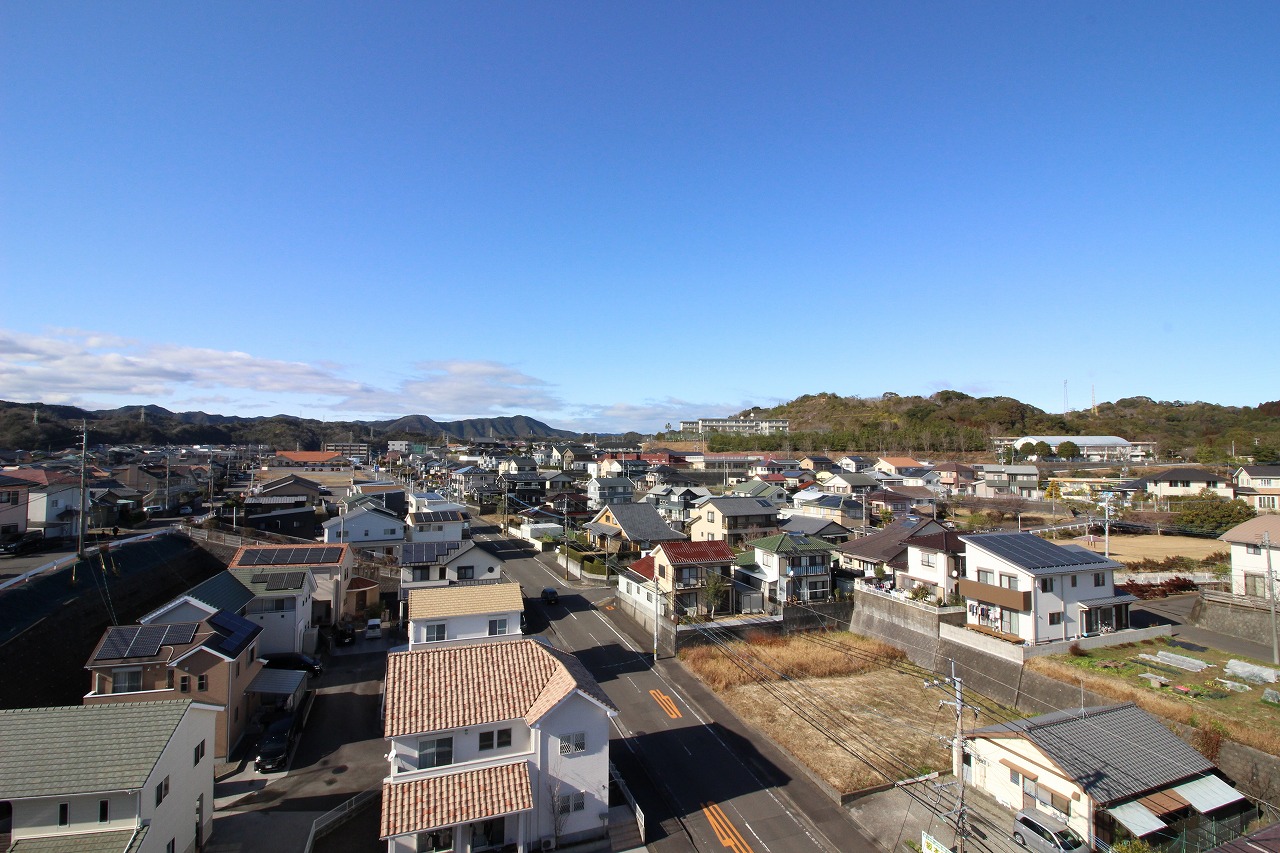   JR日豊本線日向市駅 -